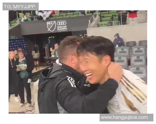 孙兴慜赛后采访爆金句，引全场大笑