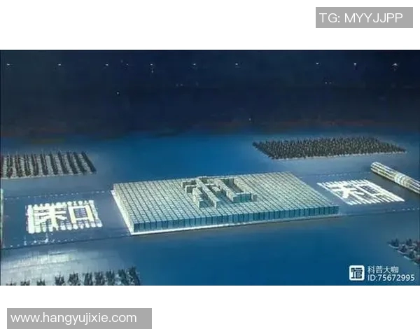 足球八卦赛场爆发小插曲，裁判如何处理？